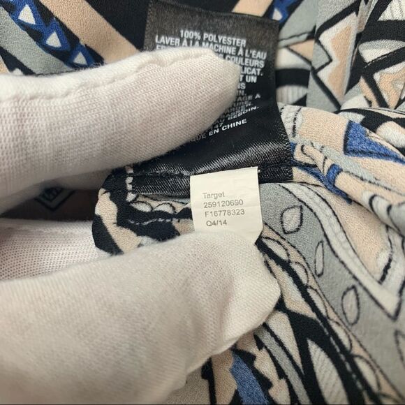 MOSSIMO Aztec sleeveless Blue/Black/Cream Top - Picture 6 of 9